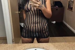 Come Play with my Tight, Wet, Exotic Pussy🌺💦💦 - Image 4