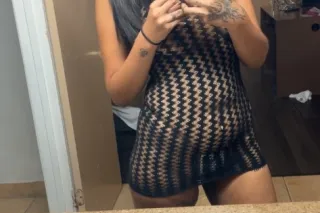 Come Play with my Tight, Wet, Exotic Pussy🌺💦💦 - Image 1