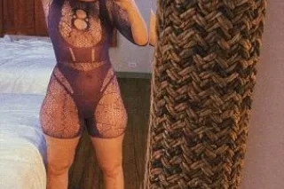 💕🤩🔥New🔥🤩💕 Russian, Italian, Blond Treat! Lets play - Image 10