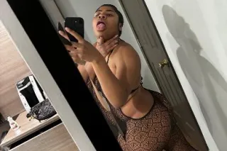 🌬OUTCALLS (carplay or house visit ) 🚗🥂join me for WINTER FUNN SPECIALS ‼🥶❄The Excitement Is Right Here Baby 💦🥜Available Now ❣💚NO GAMES - Image 1